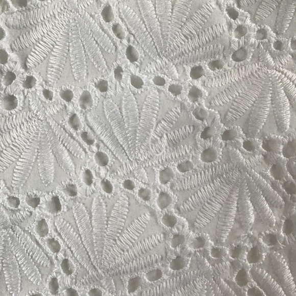 Lilly Pulitzer Marii Skort in Seashell Eyelet - Picture 8 of 10